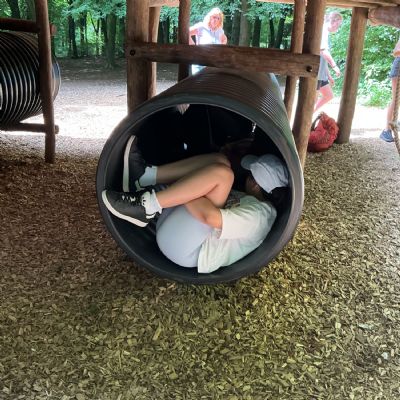Child in tunnel